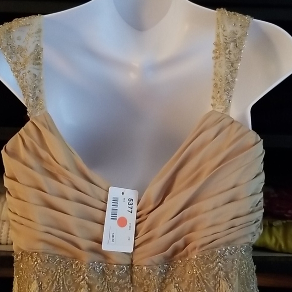 Semi-formal cocktail dress - Picture 5 of 6